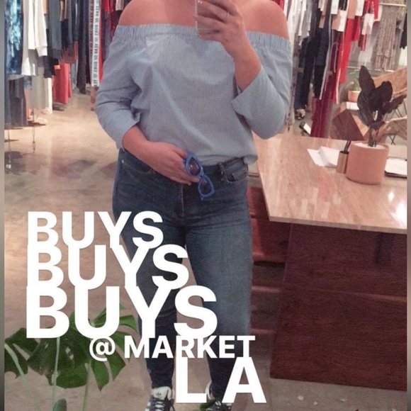 ZARA Striped Off Shoulder Top EUC
Blue White Striped Cotton Shirt
sz Large mx 30 - Picture 2 of 6